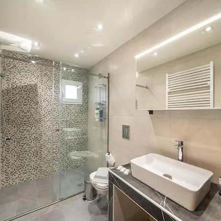 شقة Eleni's House كارافوميلوس