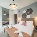 Διαμέρισμα Eleni's House Καραβόμυλος